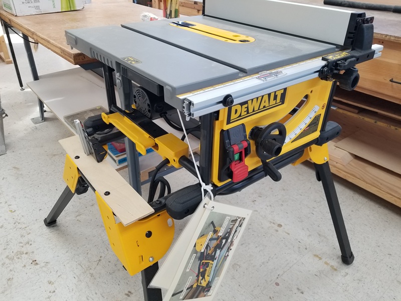 Dewalt-table-saw.jpg